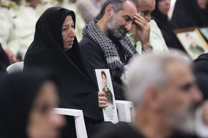 تصاویر/ بزرگداشت شهدای اقتدار در حسینیه شهید آیت الله خامنه ای (ره ) انتظامی با حضور نماینده ولی فقیه در مازندران