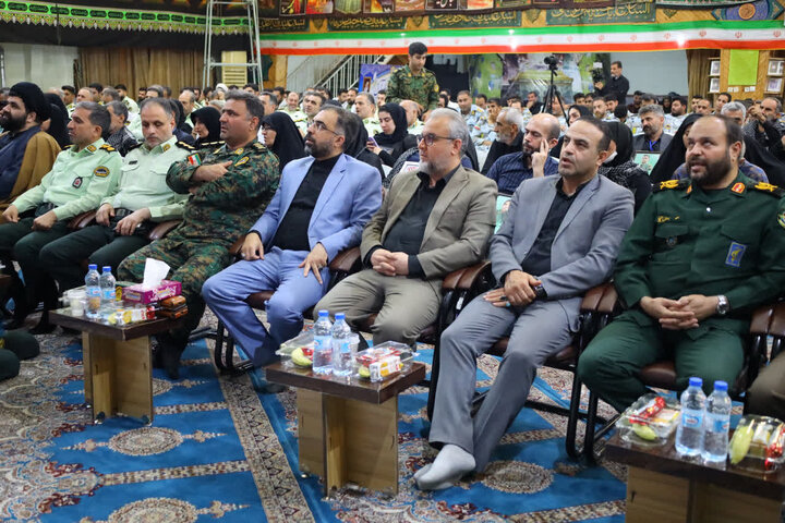 تصاویر/ بزرگداشت شهدای اقتدار در حسینیه شهید آیت الله خامنه ای (ره ) انتظامی با حضور نماینده ولی فقیه در مازندران