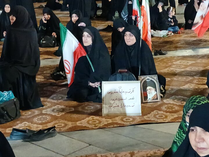 تصاویر/ اجتماع مردمی همراه با عزاداری حسینی در مشهدمقدس