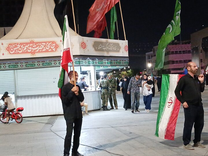 تصاویر/ اجتماع مردمی همراه با عزاداری حسینی در مشهدمقدس