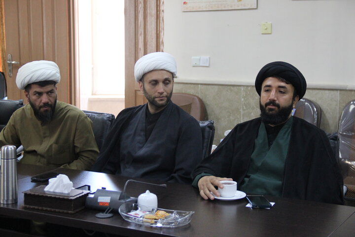 تصاویر / نشست قرارگاه بلاغ مبین حوزه علمیه استان قزوین با حضور فرمانده سپاه استان قزوین