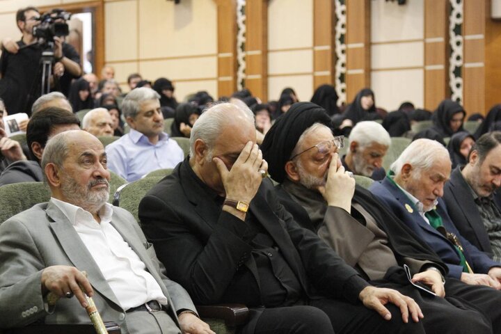 تصاویر/یادمان طلایه‌داران آفتاب