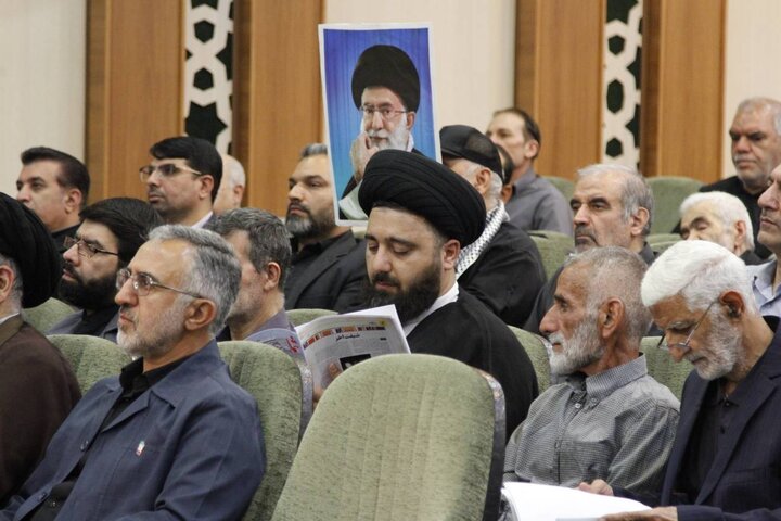 تصاویر/یادمان طلایه‌داران آفتاب