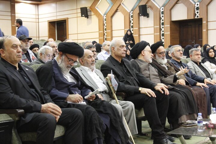 تصاویر/یادمان طلایه‌داران آفتاب