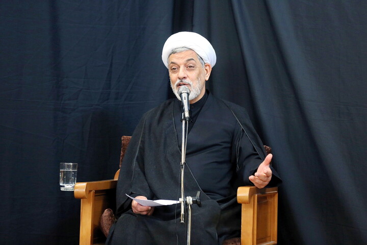 تصاویر/ مراسم عزاداری روز دوم محرم در دفتر آیت الله العظمی نوری همدانی