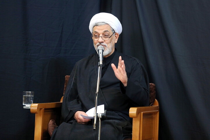 تصاویر/ مراسم عزاداری روز دوم محرم در دفتر آیت الله العظمی نوری همدانی