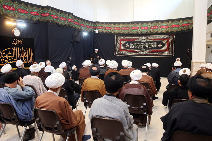 تصاویر/ مراسم عزاداری روز دوم محرم در دفتر آیت الله العظمی نوری همدانی