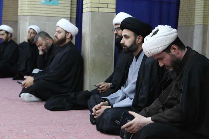 موسسه جلسه مسئول مبارزه با مواد مخدر با مبلغان موسسه سراج همدان