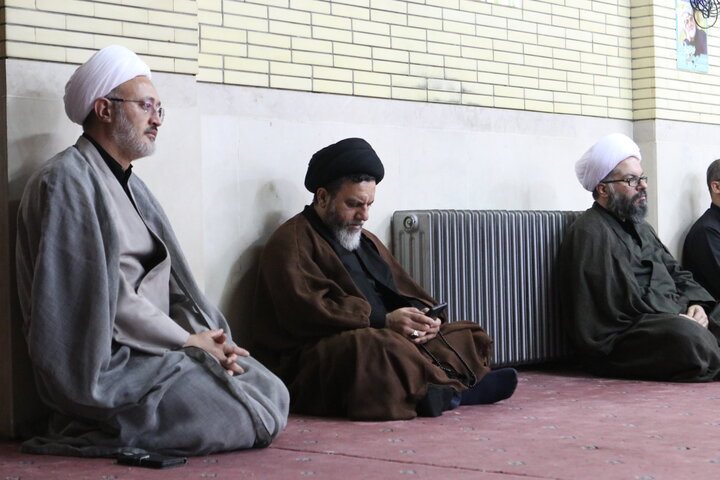 جلسه مسئول مبارزه با مواد مخدر با مبلغان موسسه سراج همدان
