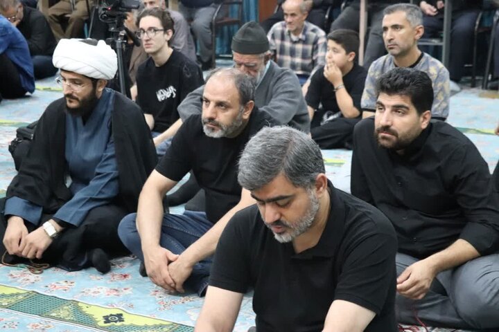 تصاویر/ حضور امام جمعه شهر چهاردانگه در مراسم عزاداری امام حسین (ع) در مسجد سیدالشهدا (ع) شهرستان