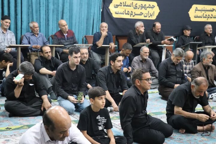 تصاویر/ حضور امام جمعه شهر چهاردانگه در مراسم عزاداری امام حسین (ع) در مسجد سیدالشهدا (ع) شهرستان