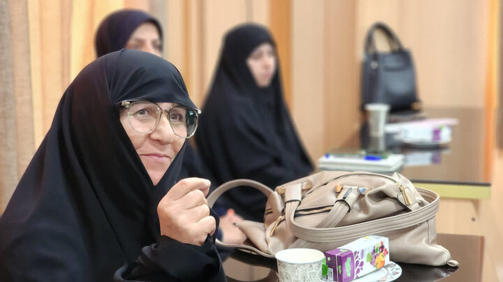 تصاویر/ نشست هم‌اندیشی «کنشگران ازدواج» در شهرستان بابل