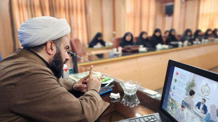 تصاویر/ نشست هم‌اندیشی «کنشگران ازدواج» در شهرستان بابل