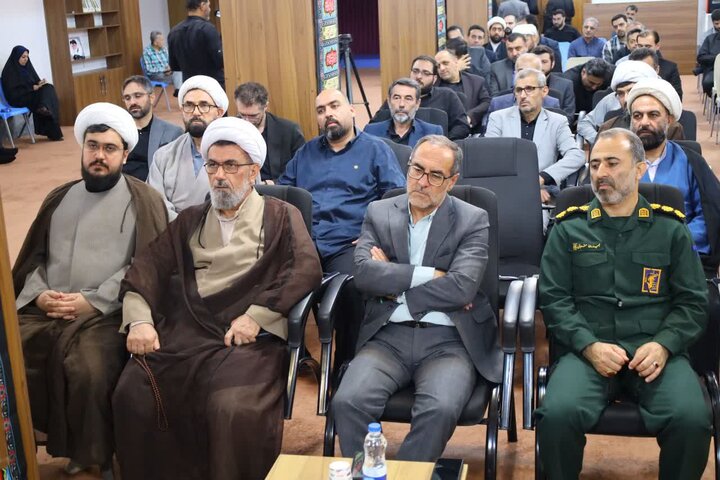 تصاویر/  همایش تجلیل از فاتحان جنگ تحمیلی سوم (جنگ رمضان) با حضور نماینده ولی فقیه در مازندران