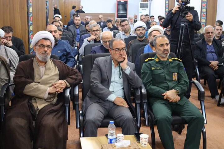 تصاویر/  همایش تجلیل از فاتحان جنگ تحمیلی سوم (جنگ رمضان) با حضور نماینده ولی فقیه در مازندران