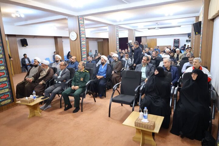 تصاویر/  همایش تجلیل از فاتحان جنگ تحمیلی سوم (جنگ رمضان) با حضور نماینده ولی فقیه در مازندران