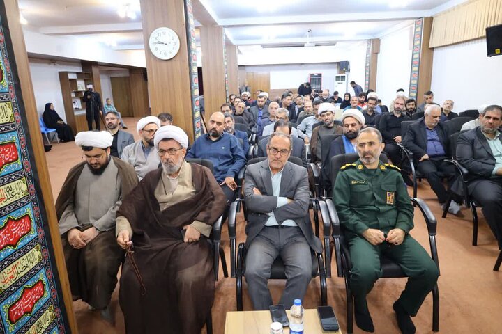 تصاویر/  همایش تجلیل از فاتحان جنگ تحمیلی سوم (جنگ رمضان) با حضور نماینده ولی فقیه در مازندران