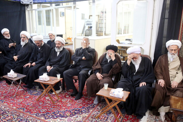 تصاویر/ مراسم عزاداری روز دوم محرم در دفتر آیت الله العظمی فاضل لنکرانی (ره)