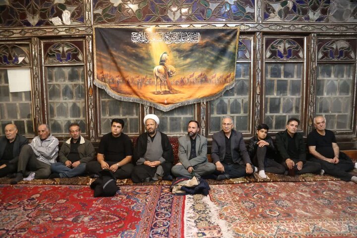 تصاویر/ آیین سنتی طشت گذاری در حسینیه میرزا محسن مجتهد اردبیلی
