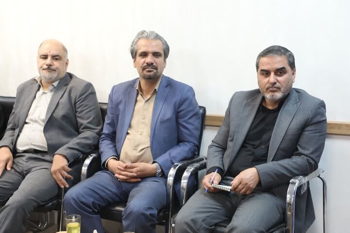 تصاویر/ دیدار نماینده ولی‌فقیه در استان سمنان با اعضای بسیج اساتید استان سمنان