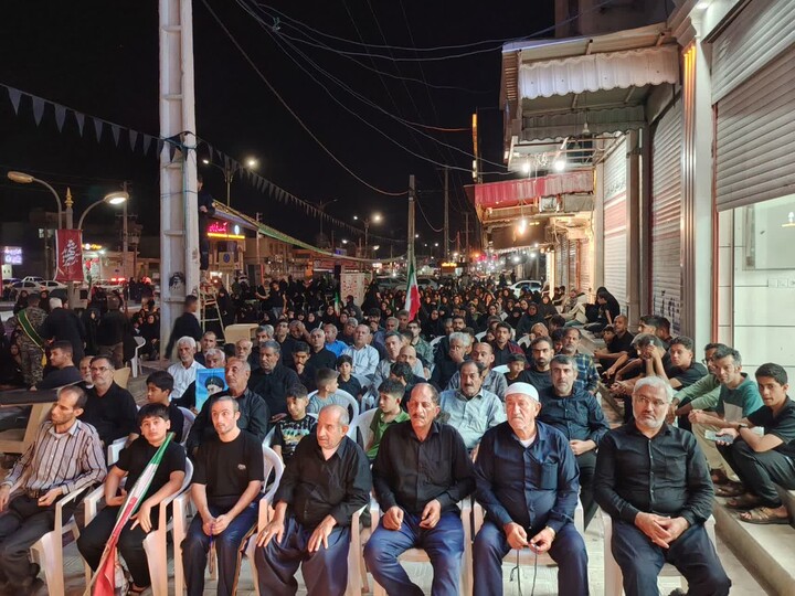 تصاویر/ سوگواری شهر عاشورائیان در سنگر خیابان