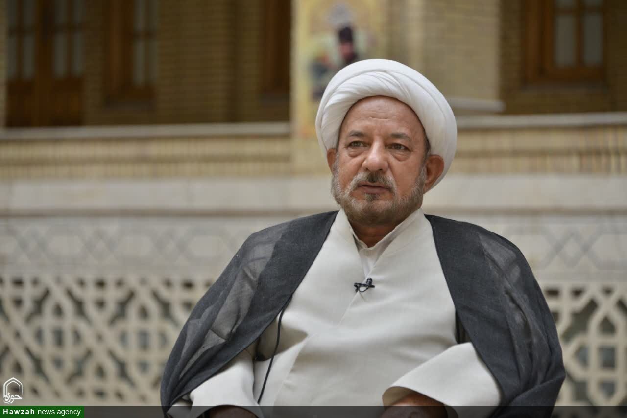 امام حسین(ع) با قیام خود معیارهای عزت، حق و باطل را برای همیشه روشن کرد