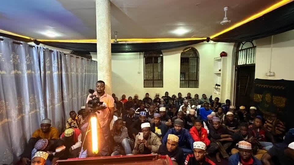 Maadhimisho ya Muharram Yaanza kwa Ushiriki Mkubwa Mjini Moshi Tanzania + Picha