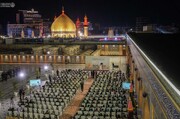 العتبة العلوية المقدسة تُكرّم أسر شهداء مدرسة الشجرة الطيبة من الجمهورية الإسلامية الإيرانية