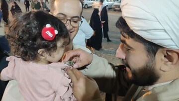 تصاویر/ فعالیت فرهنگی و تبلیغی موکب مدارس علمیه آیت اللّه اعتمادی در یکصد و دهمین تجمعات شبانه