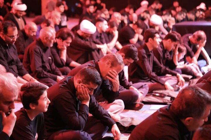 تصاویر/ مراسم سوگواری شب سوم محرم در مصلی ارومیه