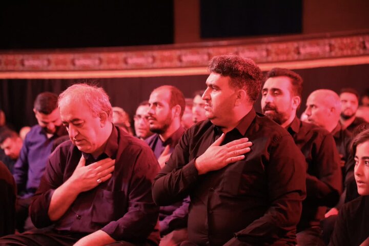 تصاویر/ مراسم سوگواری شب سوم محرم در مصلی ارومیه