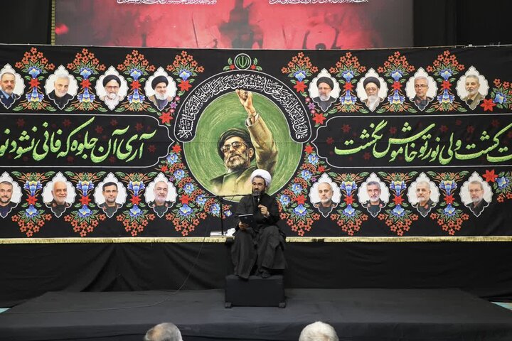 تصاویر/ مراسم سوگواری شب سوم محرم در مصلی ارومیه