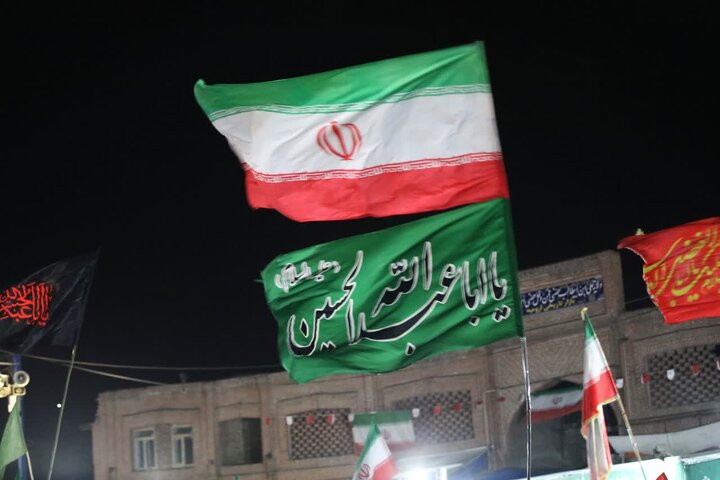 تصاویر/ یکصدو نهمین شب ،تبلور حماسه حضور و ایستادگی مردم ولایتمدار و غیور ارومیه در میدان ولایت فقیه
