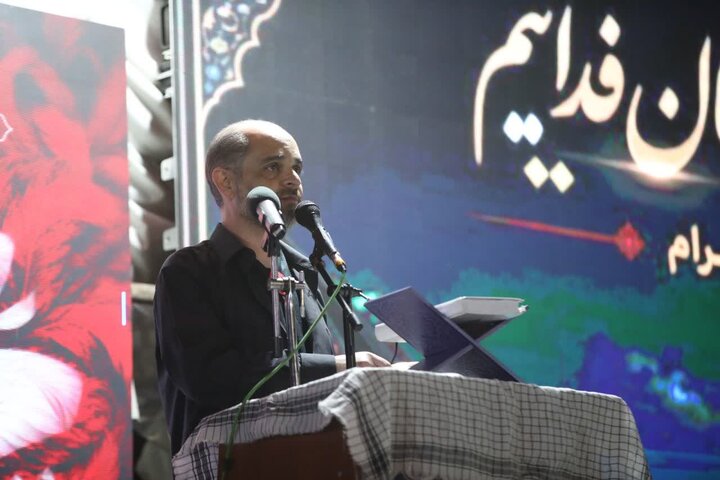 تصاویر/ یکصدو نهمین شب ،تبلور حماسه حضور و ایستادگی مردم ولایتمدار و غیور ارومیه در میدان ولایت فقیه