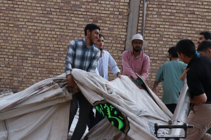 تصاویر/ برپایی خیمه در مدرسه علمیه محمودیه کرمان