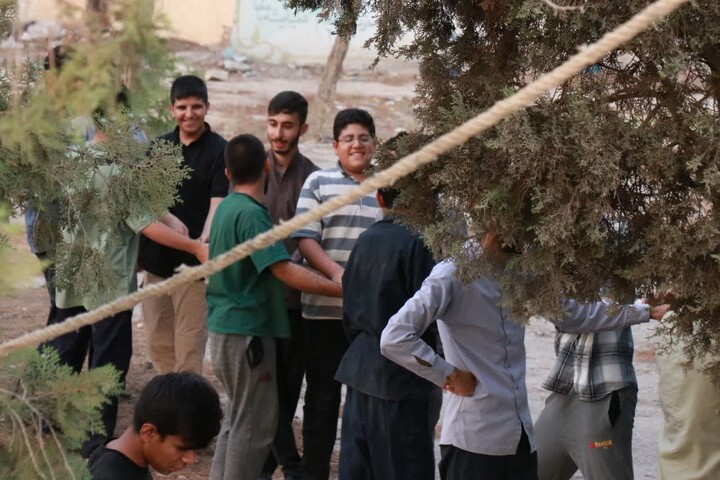 تصاویر/ برپایی خیمه در مدرسه علمیه محمودیه کرمان