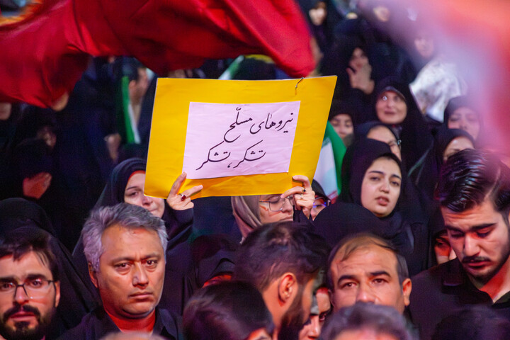 تصاویر/ عزاداری مردم کرمان در سومین شب از ماه محرم