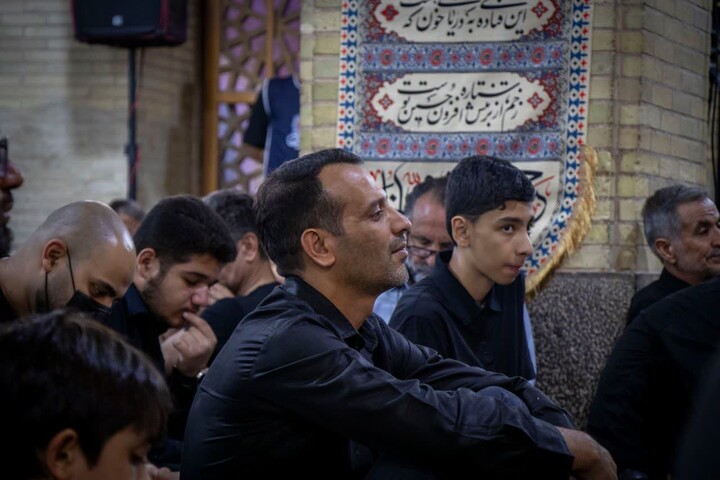 تصاویر| شب سوم مراسم عزاداری محرم رهپویان وصال
