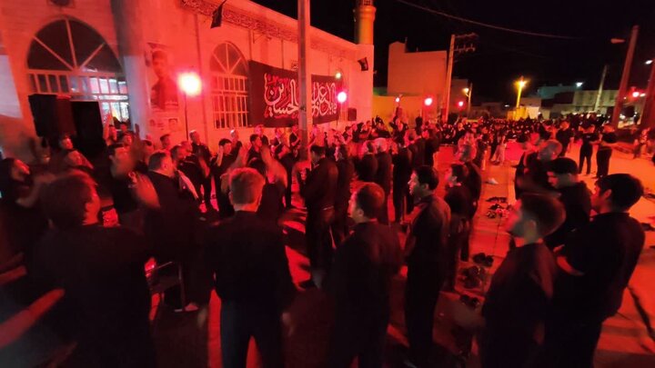 تصاویر/تجلی شور و ارادت در شب سوم محرم ۱۴۰۵ در کارچان