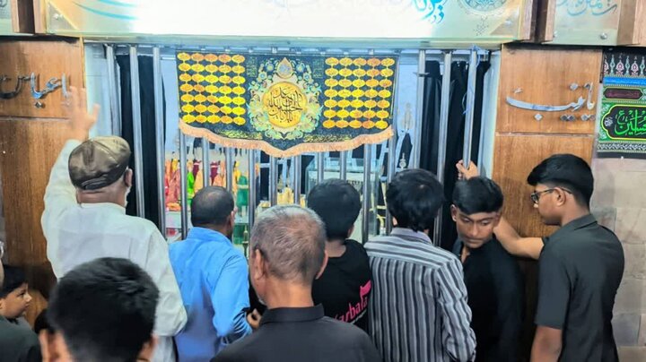 হুসাইনকে (আ.) ইসলাম থেকে আলাদা করা সম্ভব নয়/ছবি