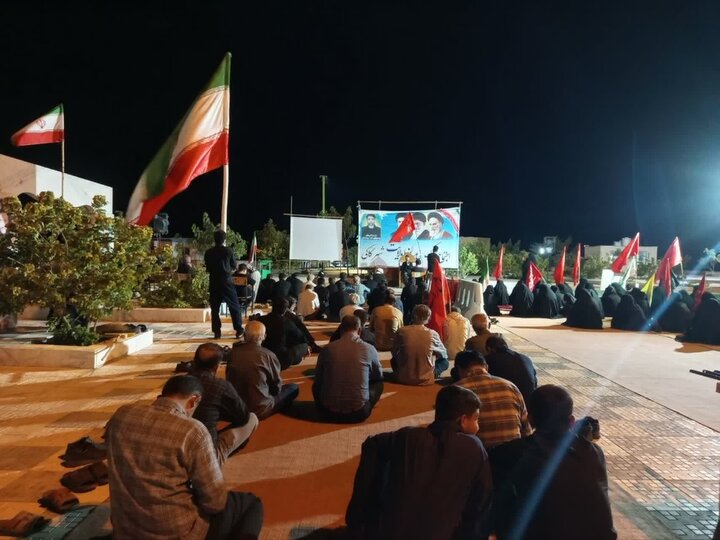تصاویر/ صدونهمین اجتماع شبانه مردم کاکی در حمایت از نظام و رهبری