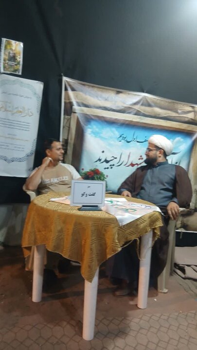 تصاویر/ فعالیت فرهنگی و تبلیغی موکب مدارس علمیه آیت اللّه اعتمادی در یکصد و دهمین تجمعات شبانه