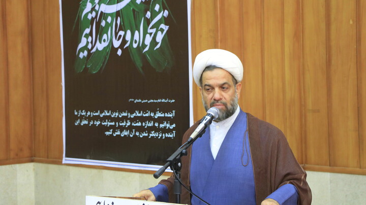 گردهمايی مسئولين هيأت های مذهبی و مداحان شهرستان بيرجند