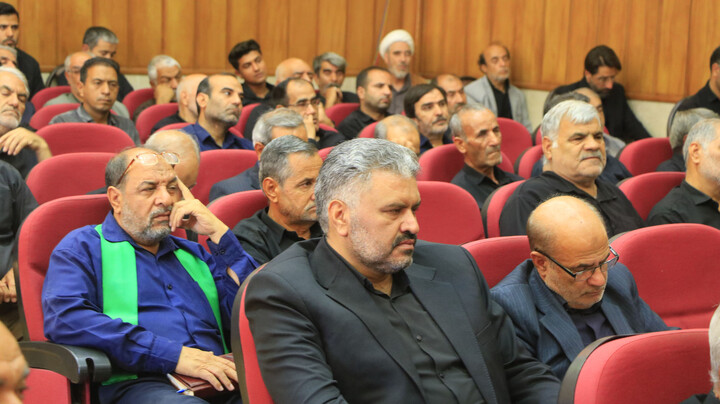 گردهمايی مسئولين هيأت های مذهبی و مداحان شهرستان بيرجند