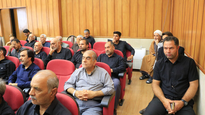 گردهمايی مسئولين هيأت های مذهبی و مداحان شهرستان بيرجند