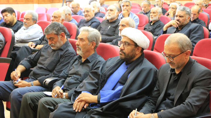 گردهمايی مسئولين هيأت های مذهبی و مداحان شهرستان بيرجند