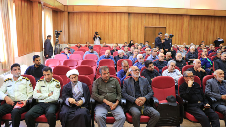 گردهمايی مسئولين هيأت های مذهبی و مداحان شهرستان بيرجند