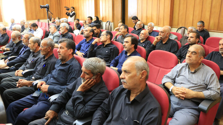 گردهمايی مسئولين هيأت های مذهبی و مداحان شهرستان بيرجند