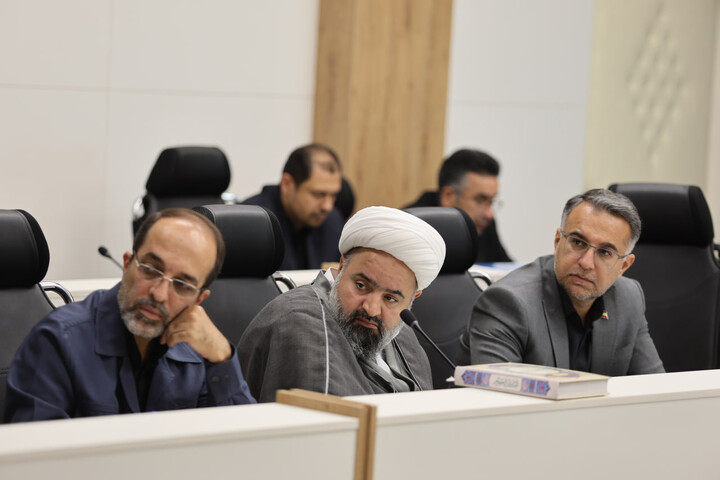 تصاویر /  ستاد مراسم وداع و تشییع پیکر مطهر قائد شهید در همدان