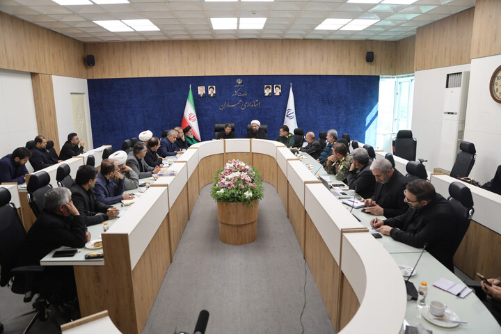 تصاویر /  ستاد مراسم وداع و تشییع پیکر مطهر قائد شهید در همدان